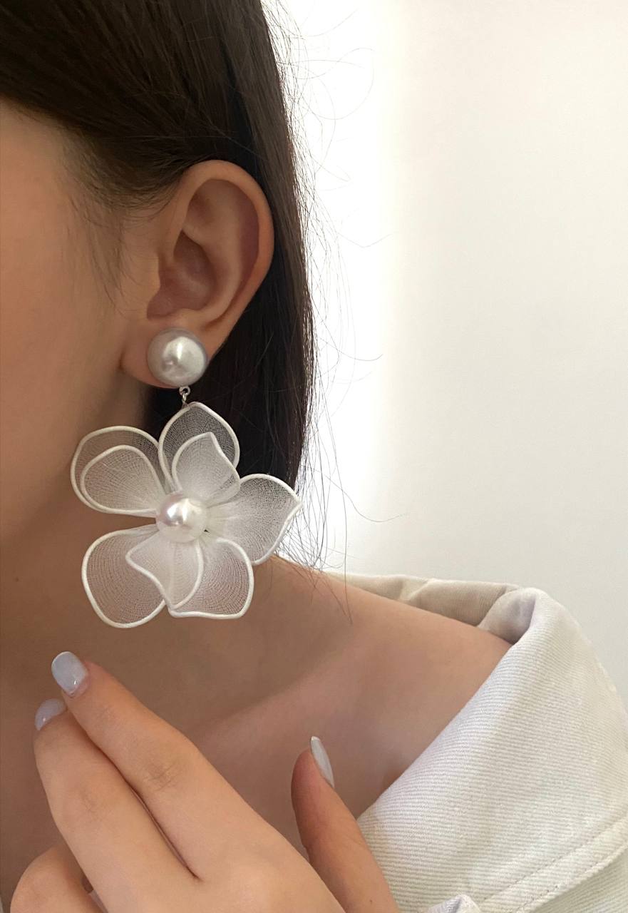 گوشواره گل پارچه ای